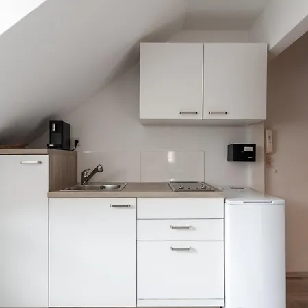 Farawayhomes #5 Apartamento *