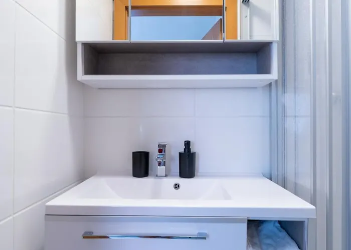 Farawayhomes #5 * Γκρατς